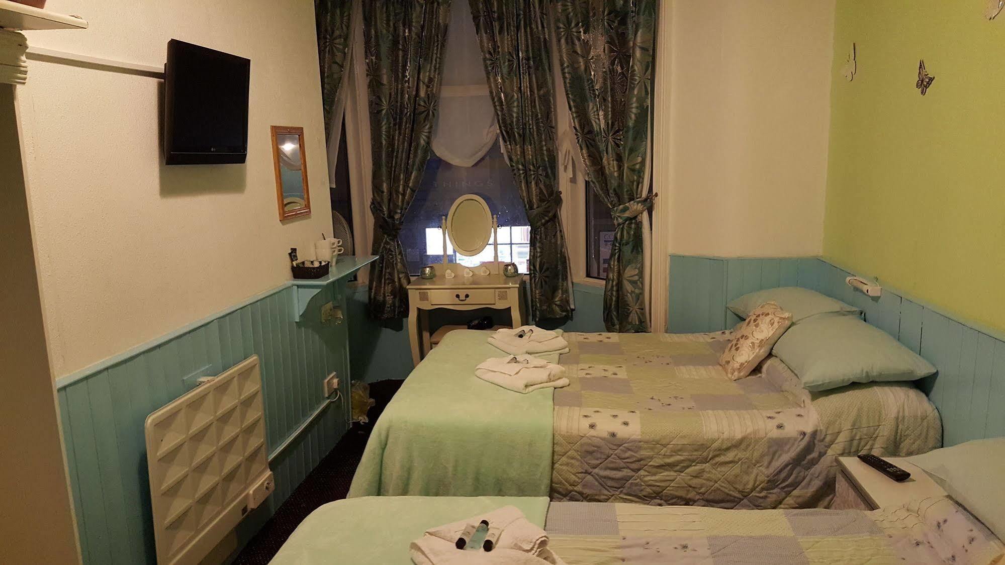 Darfield Gasthuis Blackpool